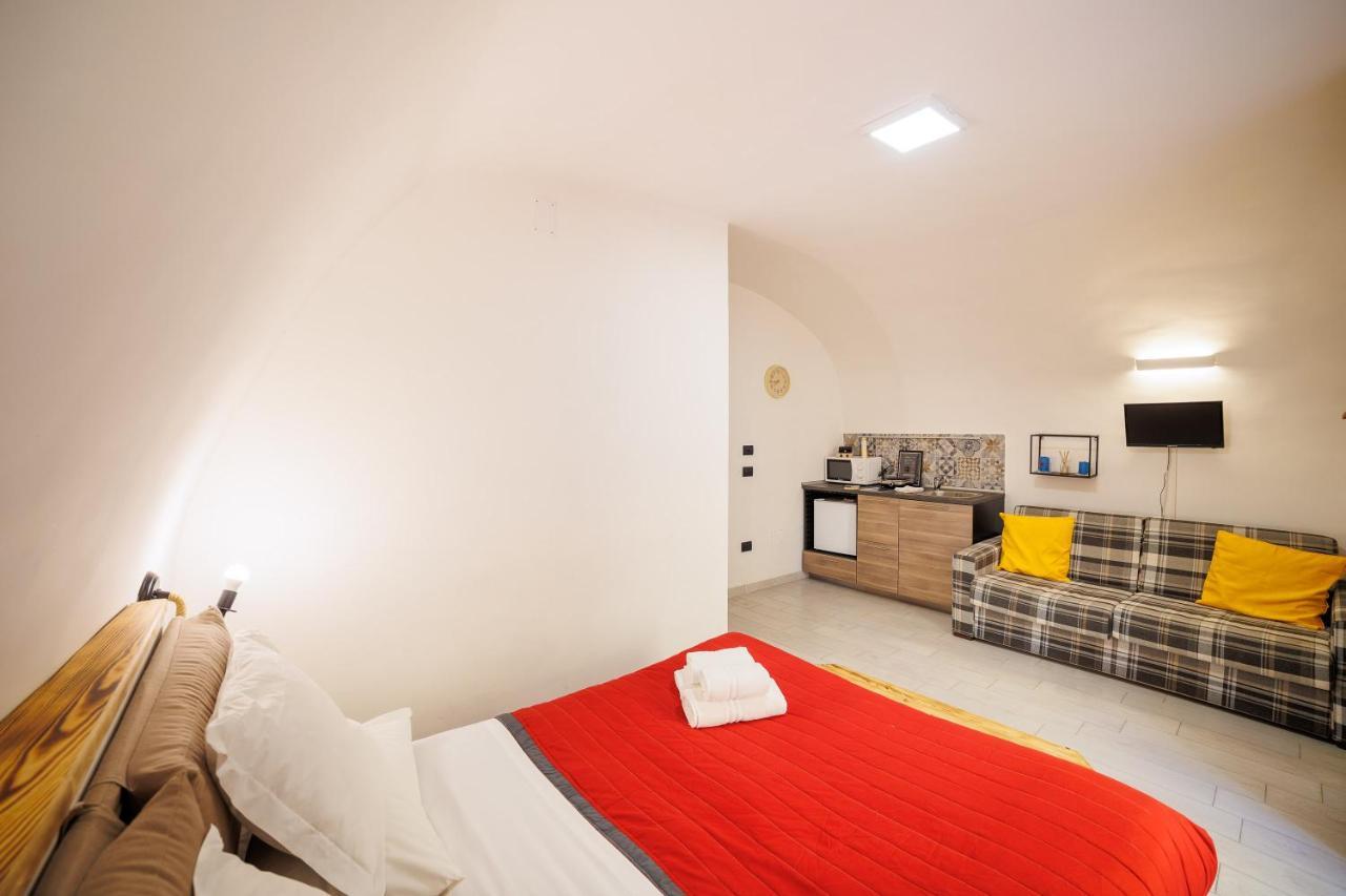 LegnoSuites Napoli Esterno foto