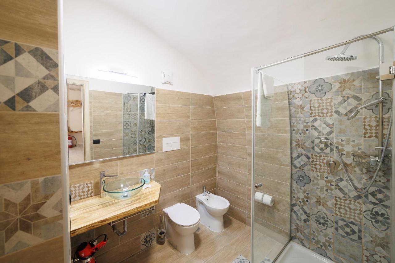 LegnoSuites Napoli Esterno foto
