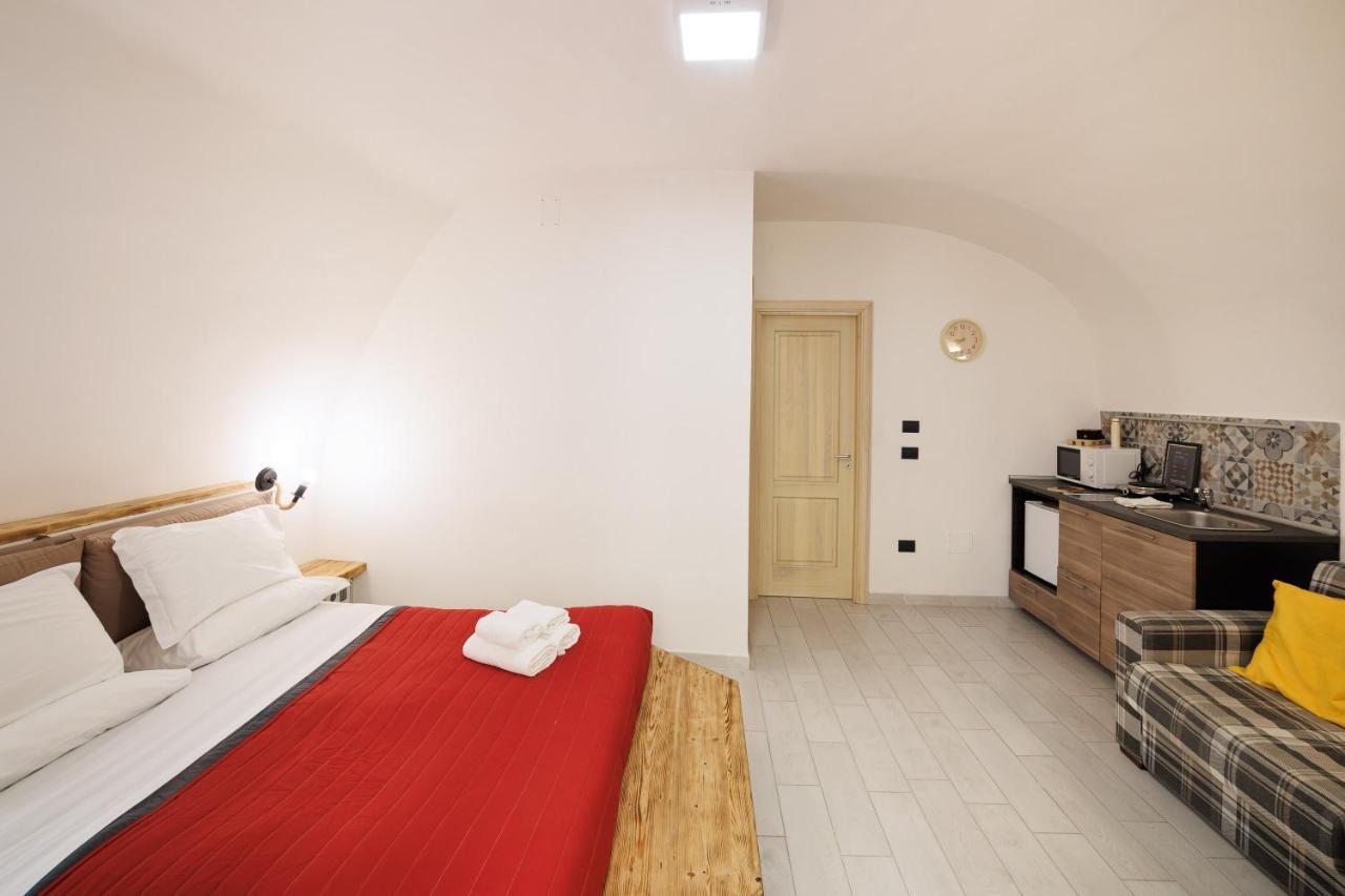 LegnoSuites Napoli Esterno foto