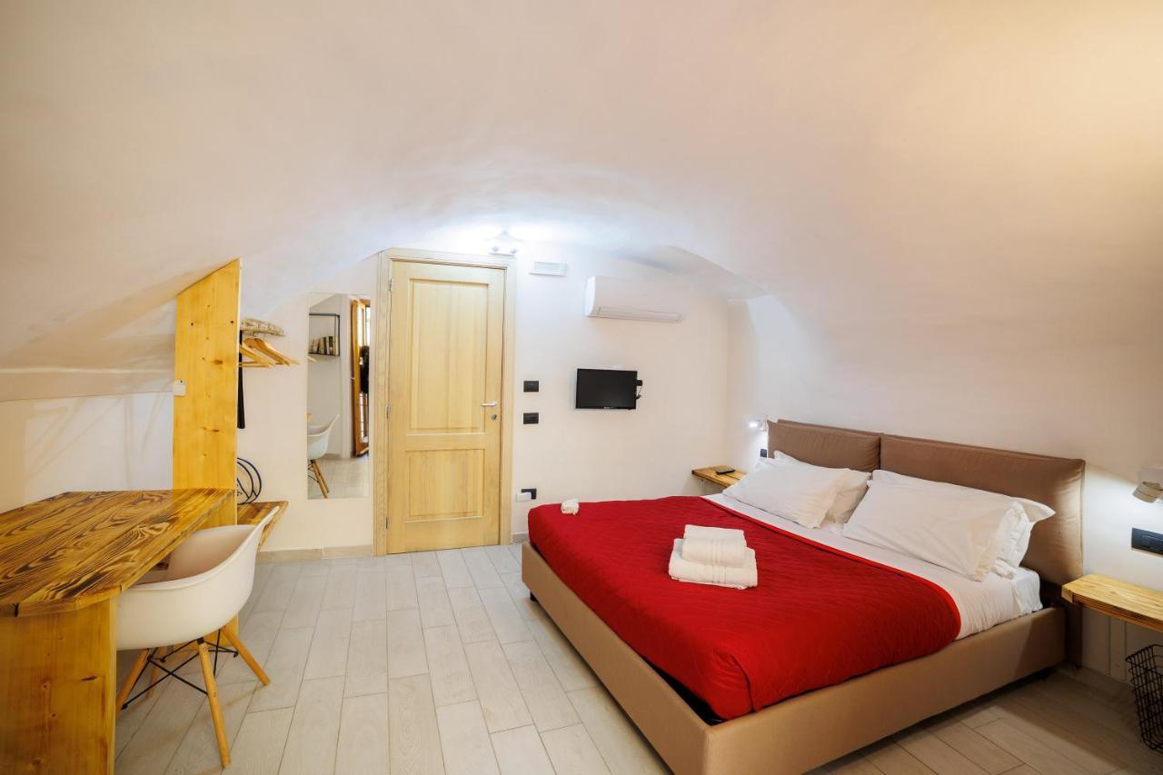 LegnoSuites Napoli Esterno foto