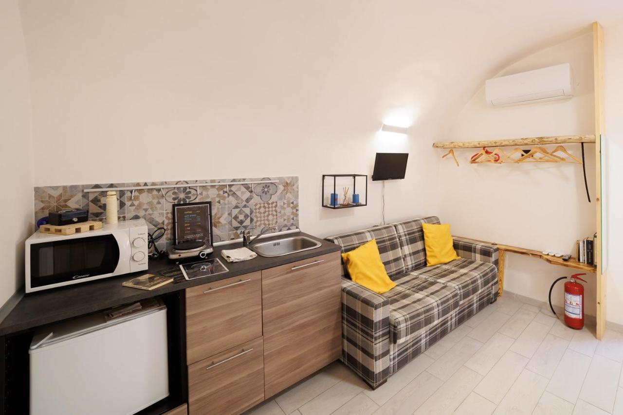 LegnoSuites Napoli Esterno foto